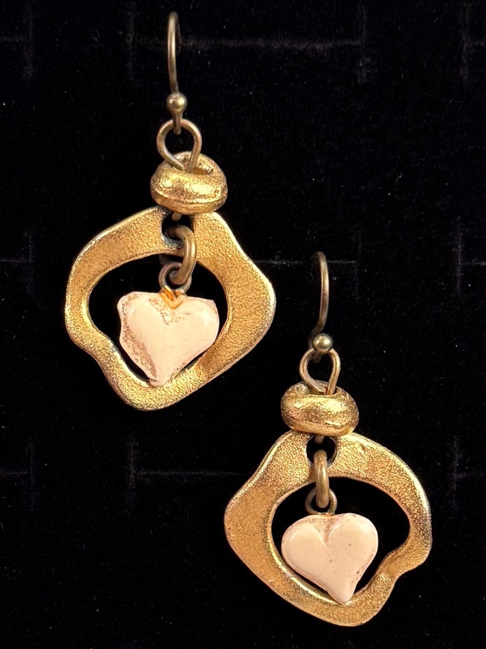 Vintage Goldtone Heart Dangle Pierced Earrings